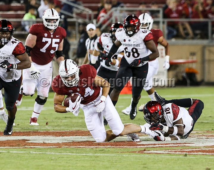 20180831SanDiegoatStanford-23.JPG - Stanford Cardinal tight end Colby Parkinson catches a pass for 9 yards late in the fourth quarter during an NCAA football game against the San Diego State Aztecs in Stanford, Calif. on Friday, August 31, 2017. Stanford defeated San Diego State 31-10. 